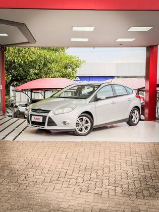 FORD FOCUS 2.0 SE 16V FLEX 4P POWERSHIFT FORD FOCUS 2.0 SE 16V FLEX 4P POWERSHIFT